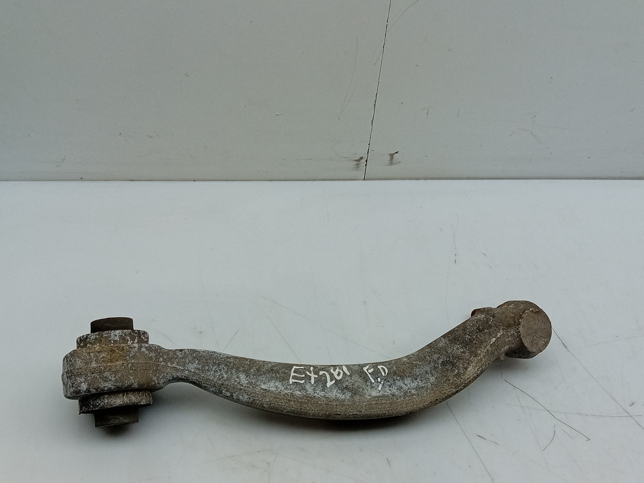 Right front suspension arm