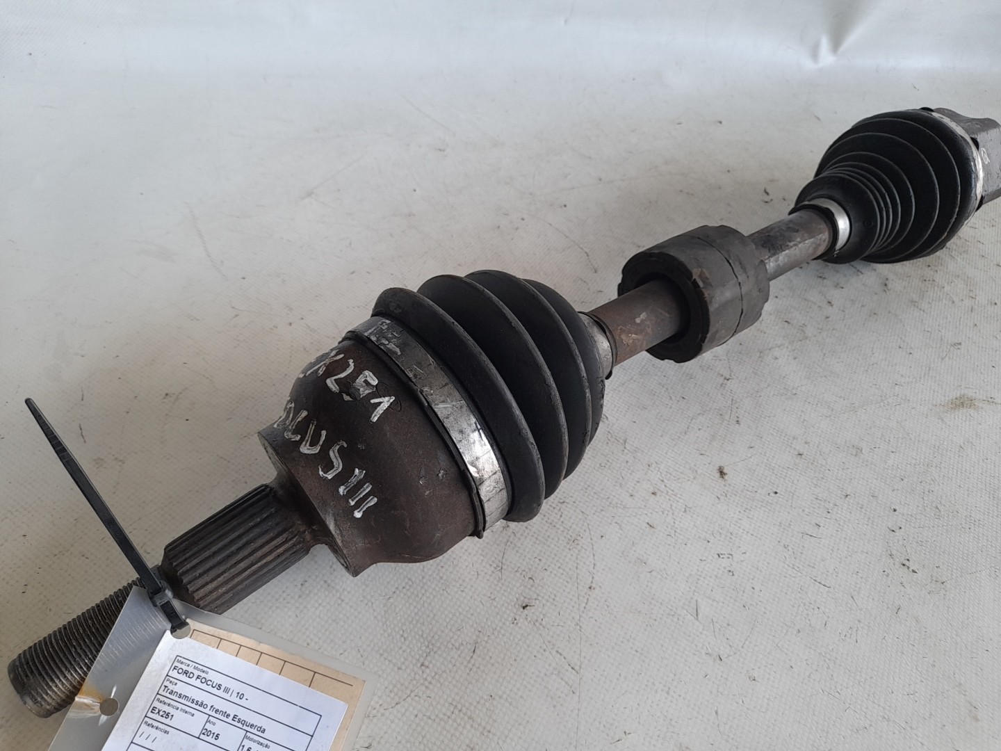 Transmission avant gauche