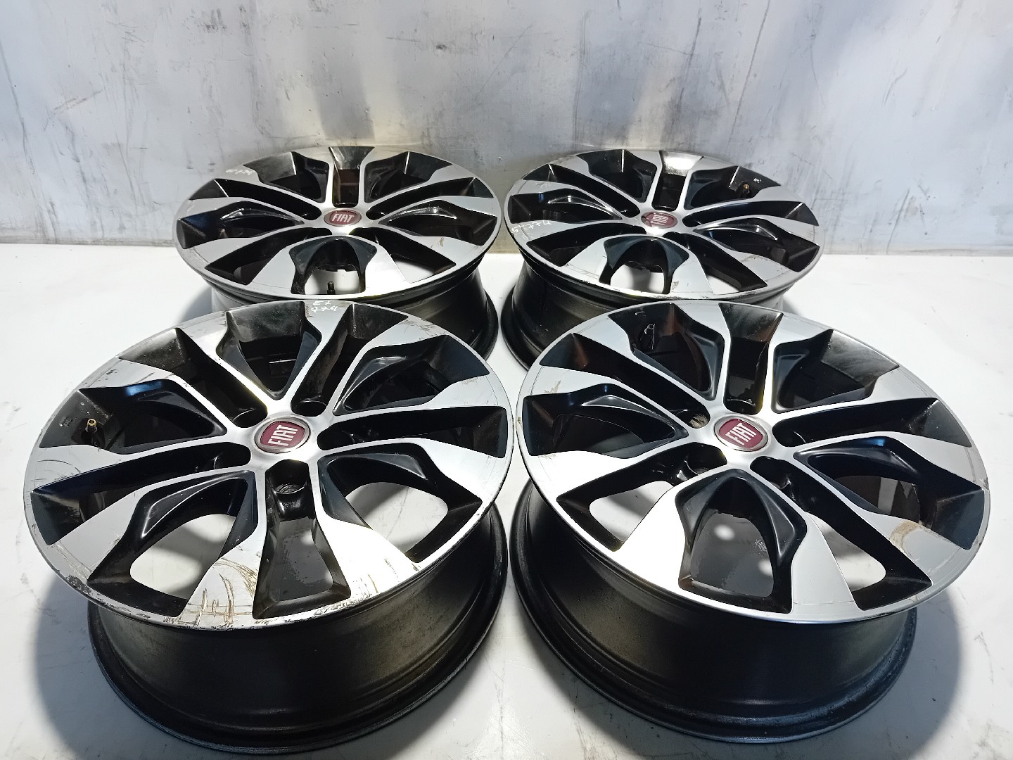 Wheel set FIAT Tipo Sedan (356_) Imagem-1