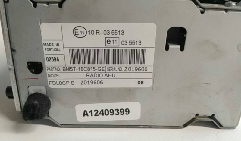 Autoradio FORD Focus III Imagem-2