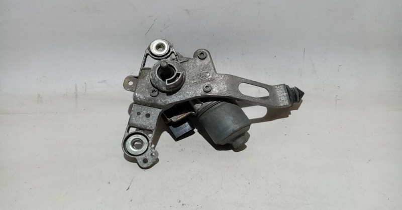 Essuie-glace moteur avant