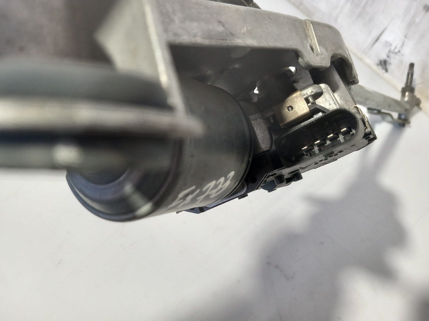 Motor limpiaparabrisas Frente OPEL Astra K Imagem-3