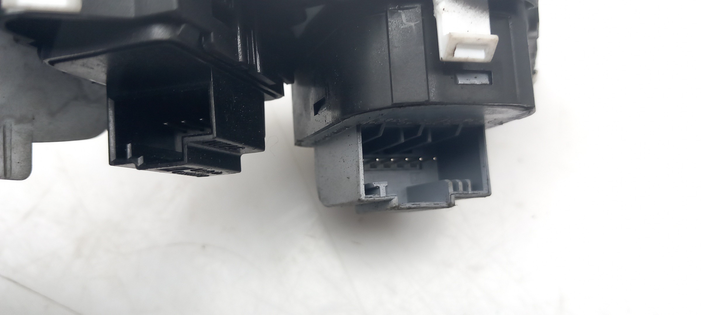 Modulo generico VOLKSWAGEN Golf VII (5G1, BQ1, BE1, BE2) Imagem-2