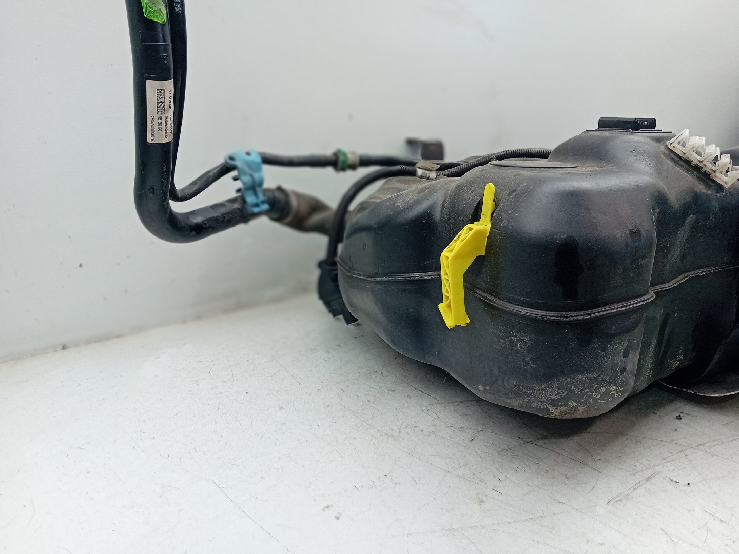 Serbatoio carburante OPEL Astra K Imagem-2