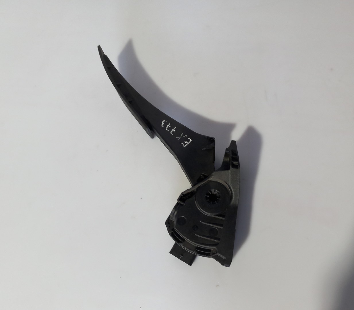 Accelerator Pedal OPEL Astra K Imagem-1