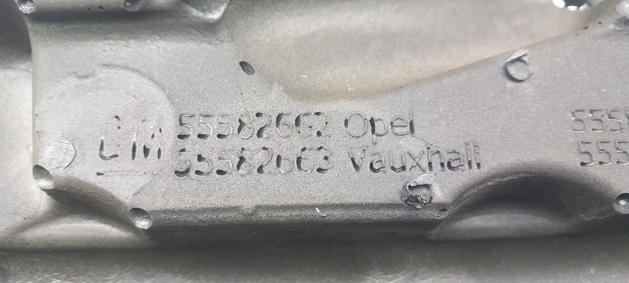 Engine cover OPEL Astra K Imagem-2