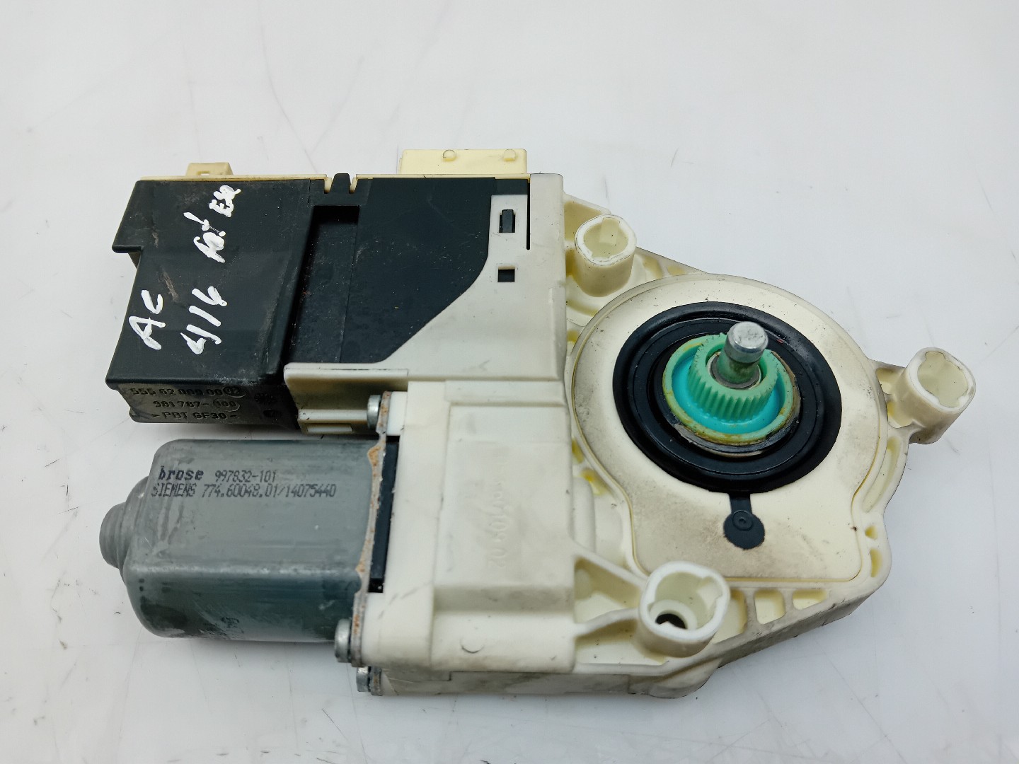 Motor vidro frente esquerdo