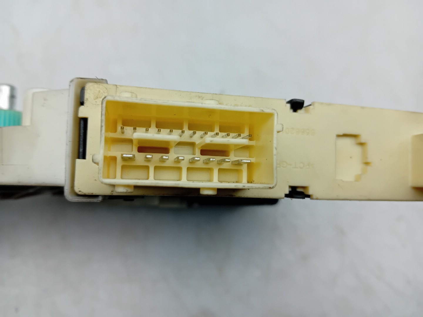 Motor vidro frente esquerdo PEUGEOT 307 Break (3E) Imagem-2