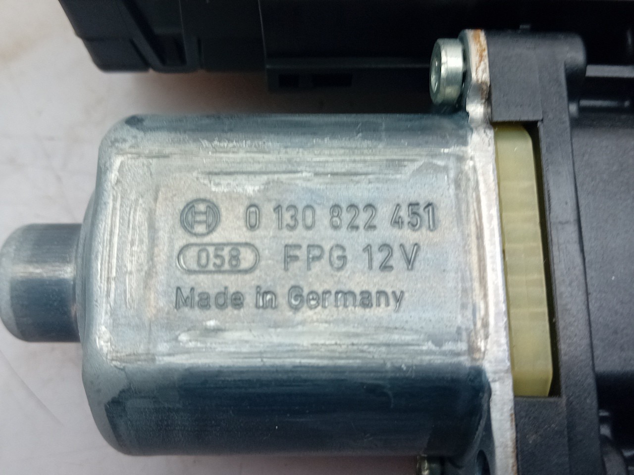 Front Left Window Motor VOLKSWAGEN Passat Variant (365) Imagem-3