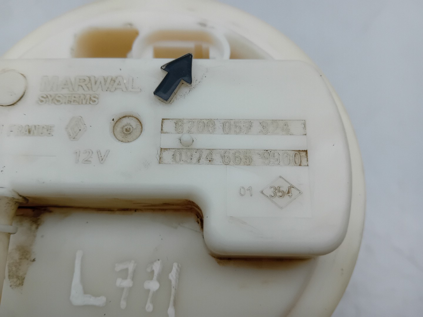 Fuel pump RENAULT Clio II (BB0/1/2_, CB0/1/2_) Imagem-3