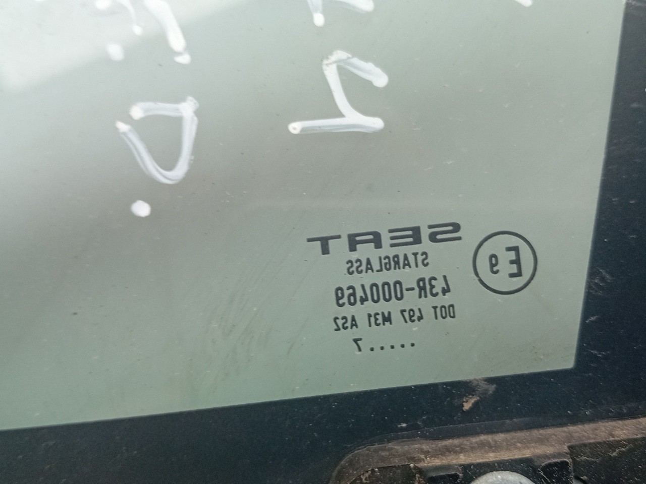 Vitre triangulaire avant Droite SEAT Leon (1P1) Imagem-2