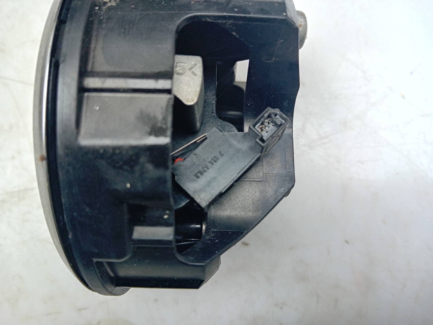 Tailgate handle BMW 1 (F20) Imagem-2