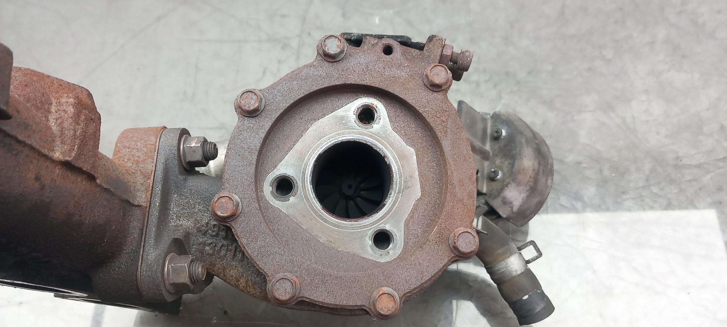 Turbocompresor OPEL Astra H GTC (L08) Imagem-3