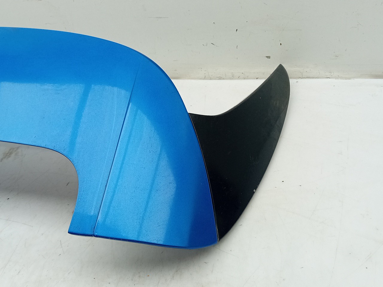 Becquet de coffre KIA Ceed (CD) Imagem-2