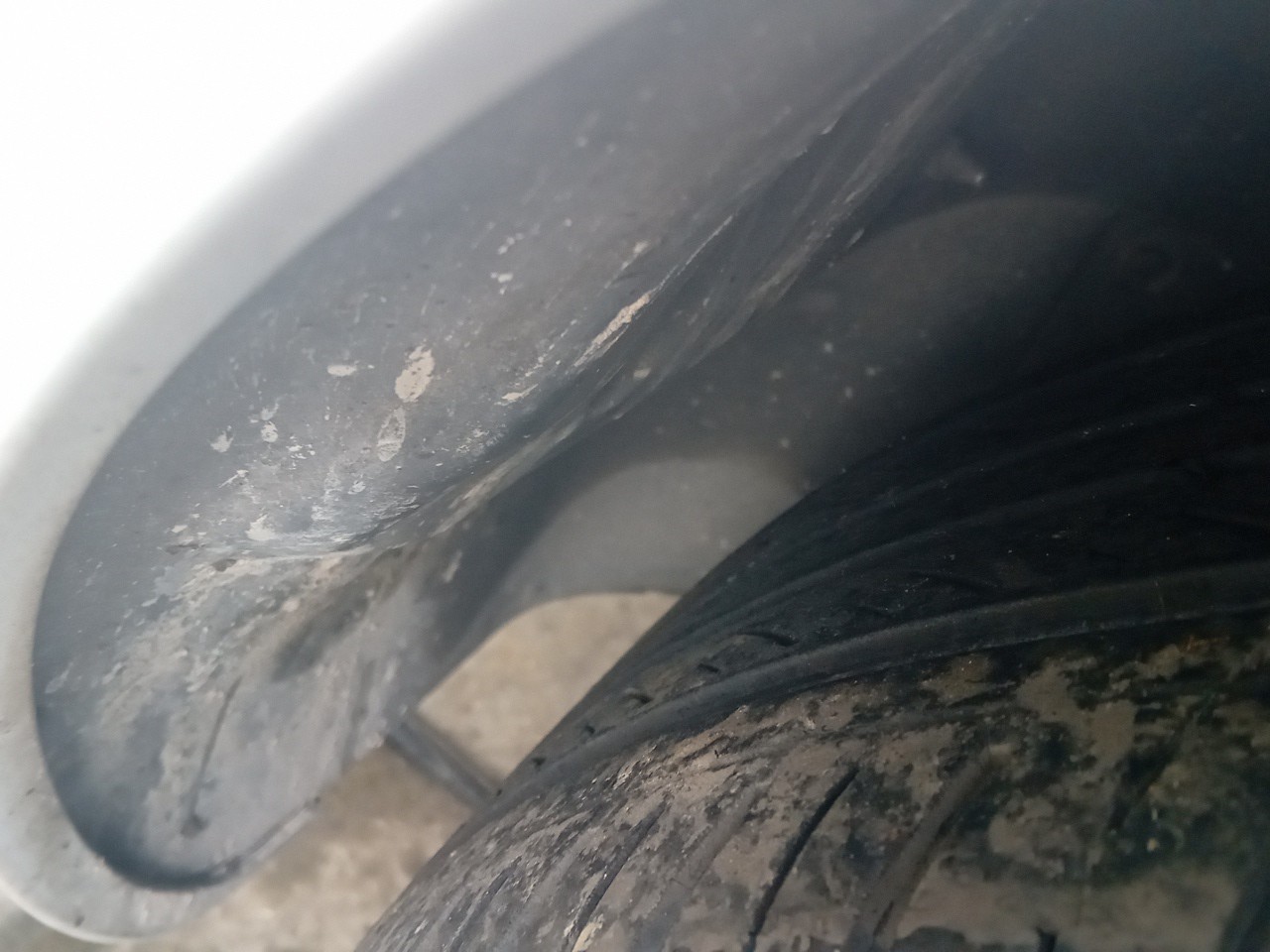 Rear wheel arch right CITROËN C4 I (LC_) Imagem-1