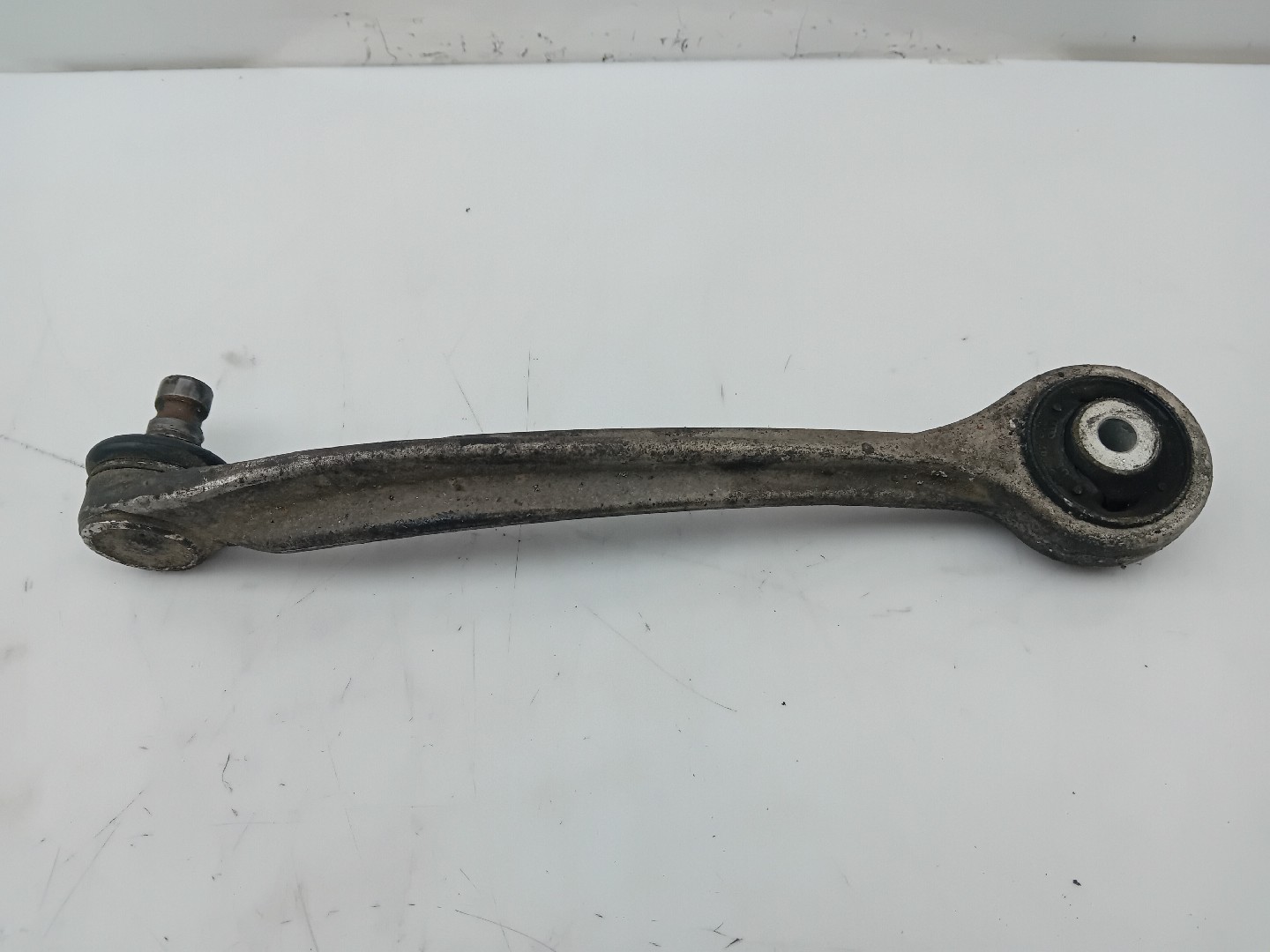 Left front suspension arm
