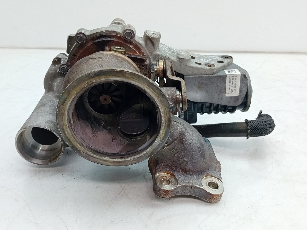Turbocharger  PEUGEOT 5008 II (M_) Imagem-2