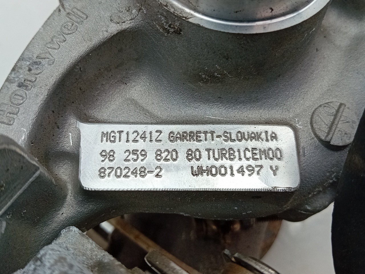 Turbocharger  PEUGEOT 5008 II (M_) Imagem-3