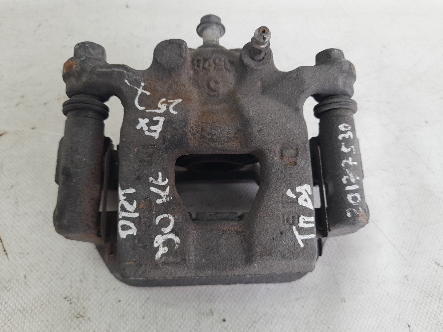 Right rear Brake Caliper NISSAN Juke (F15) Imagem-1