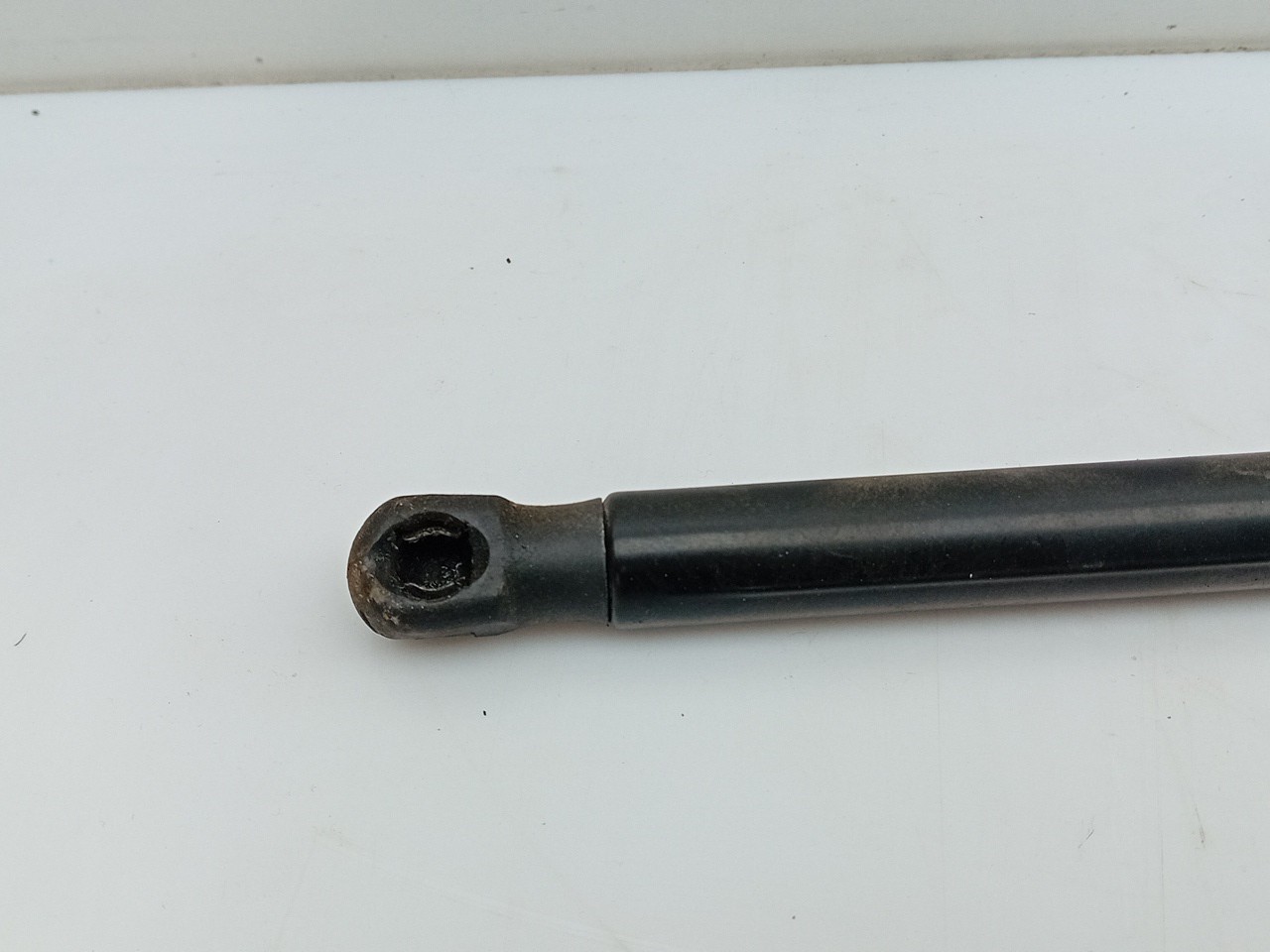 Hood Damper AUDI A4 (8K2, B8) Imagem-1