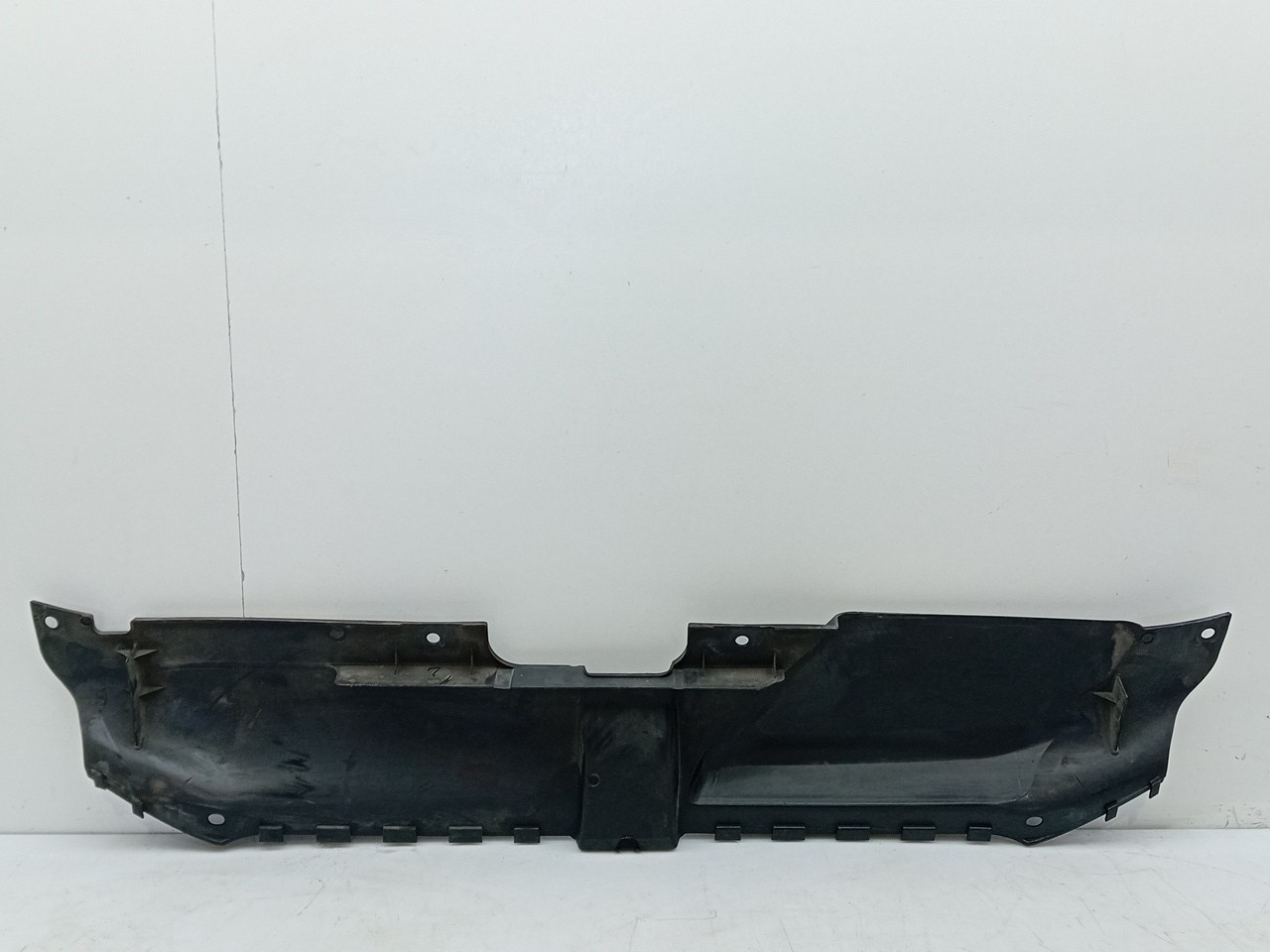 Engine underbody shielding AUDI A4 (8K2, B8) Imagem-1