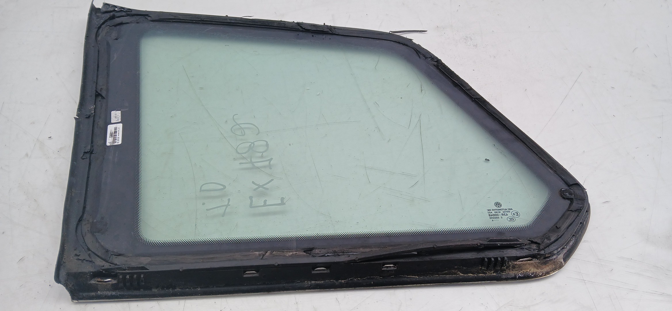 Vidrio del panel Trasero Derecho VOLKSWAGEN Golf VII Variant (BA5, BV5) Imagem-2