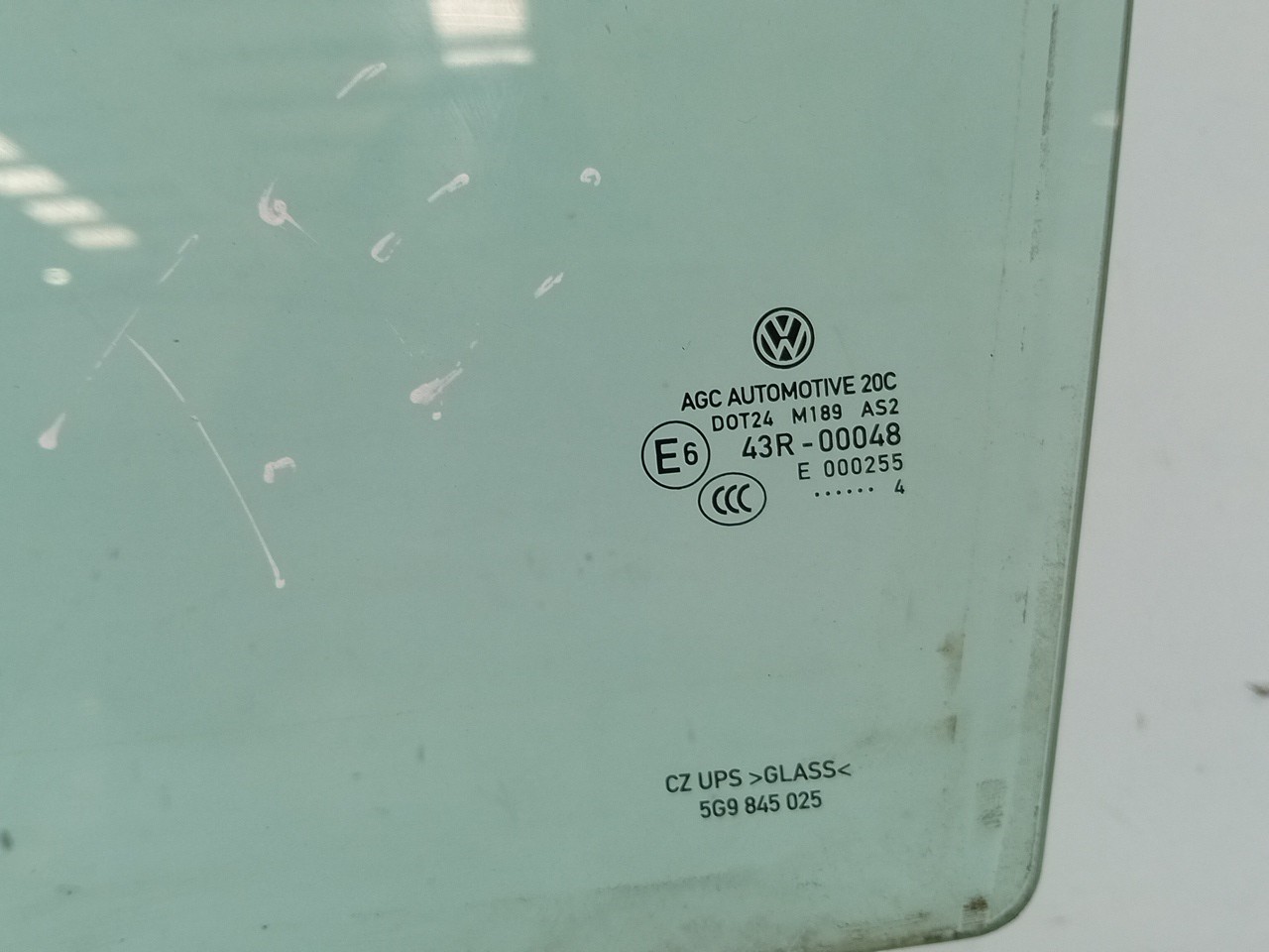 Vidro porta trás esquerdo VOLKSWAGEN Golf VII Variant (BA5, BV5) Imagem-1