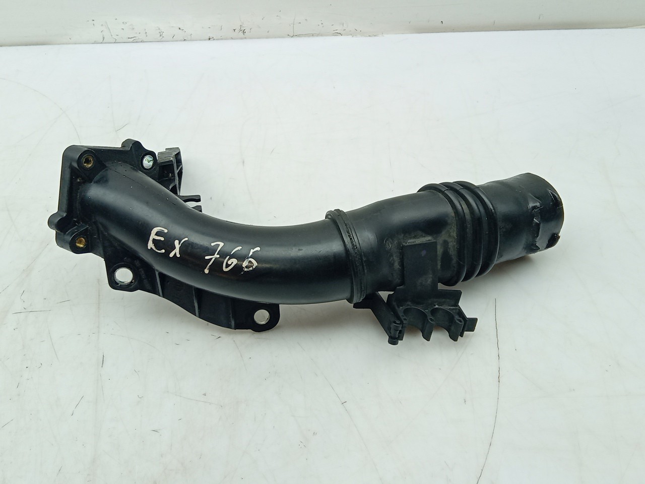 Tubo do intercooler VOLVO V40 Hatchback Imagem-1