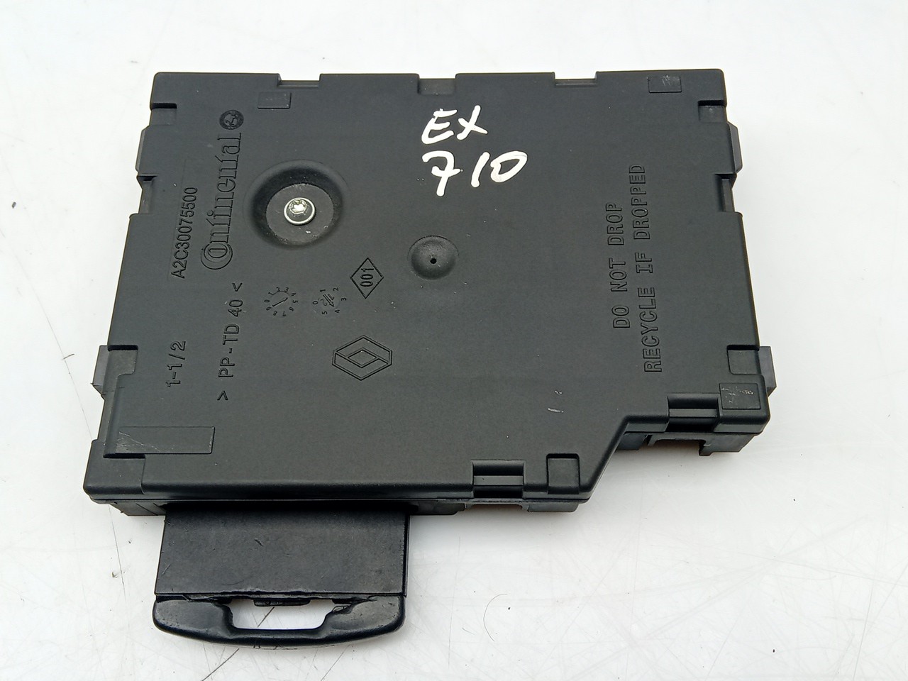 Module générique RENAULT Clio IV (BH_) Imagem-1
