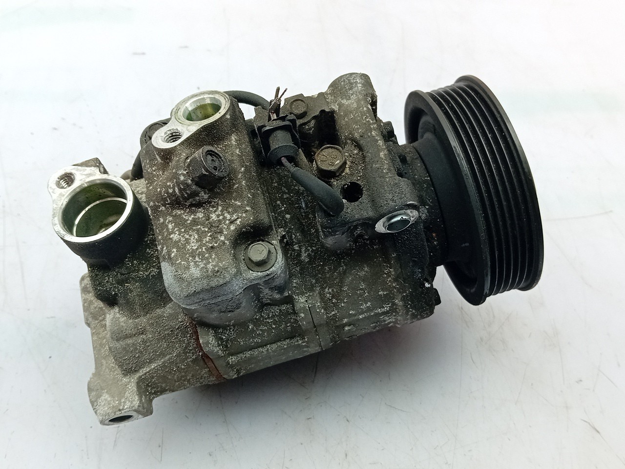 Compresor A/A AUDI A5 (8T3) Imagem-2