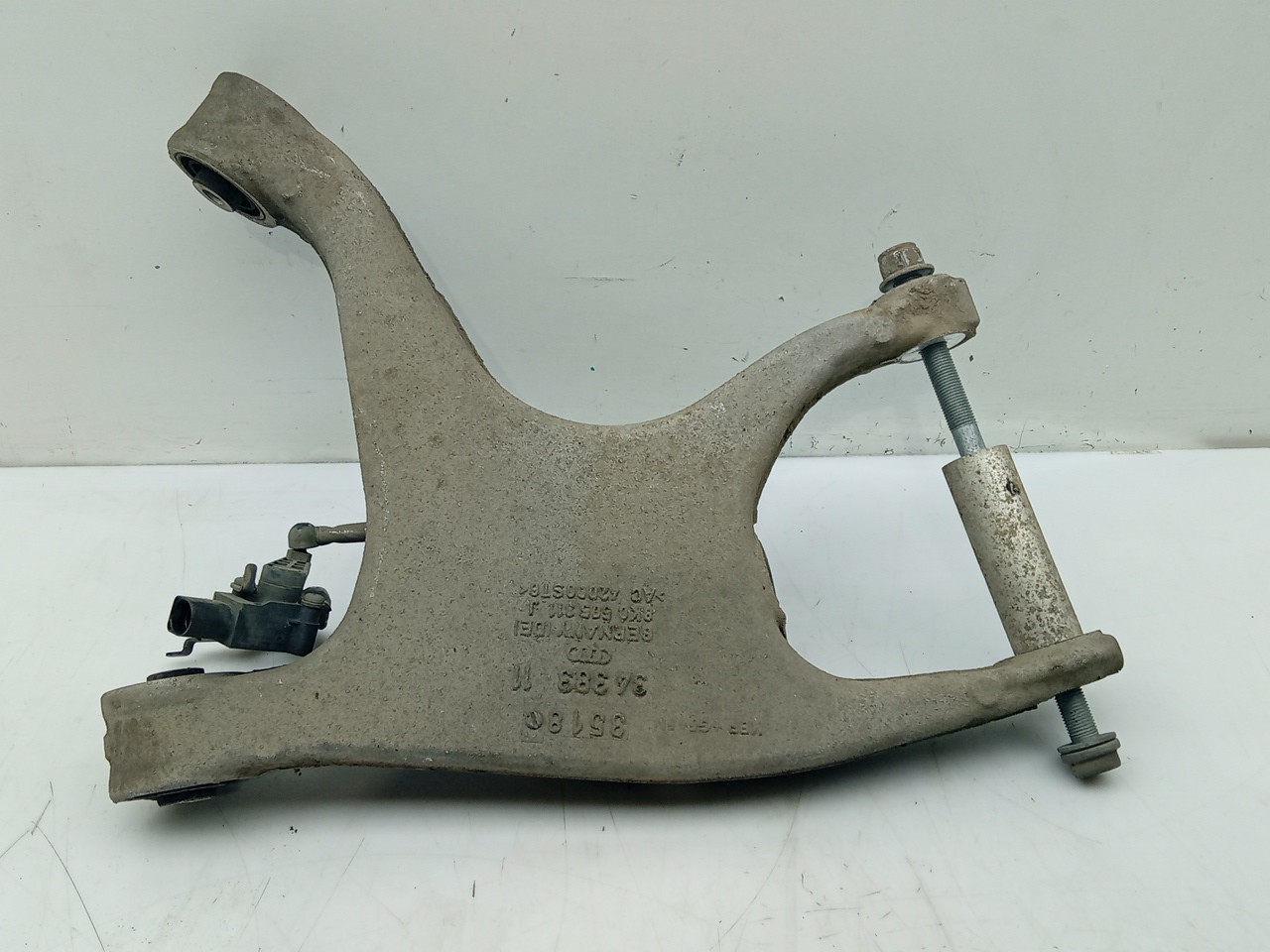 Brazo suspensión delantero izquierdo AUDI A4 Avant (8K5, B8) Imagem-1