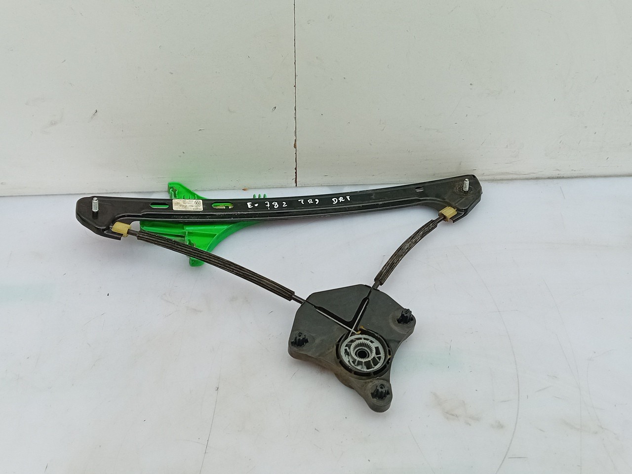 Right rear window regulator VOLKSWAGEN Golf VII Variant (BA5, BV5) Imagem-1