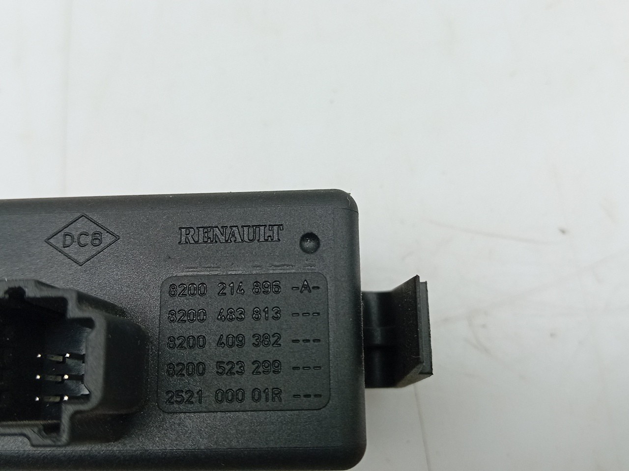 Botão / interruptor 4 piscas RENAULT Megane III (BZ0_) Imagem-2