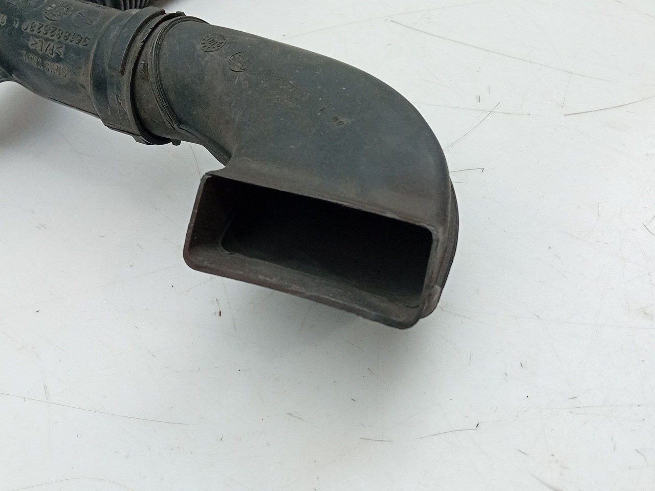 Intercooler pipe CITROËN Saxo (S0, S1) Imagem-1