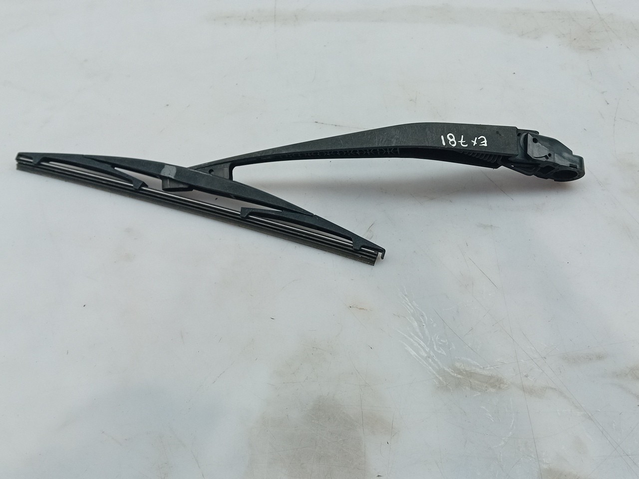 Brazo de limpiaparabrisas trasero BMW 1 (F20) Imagem-1