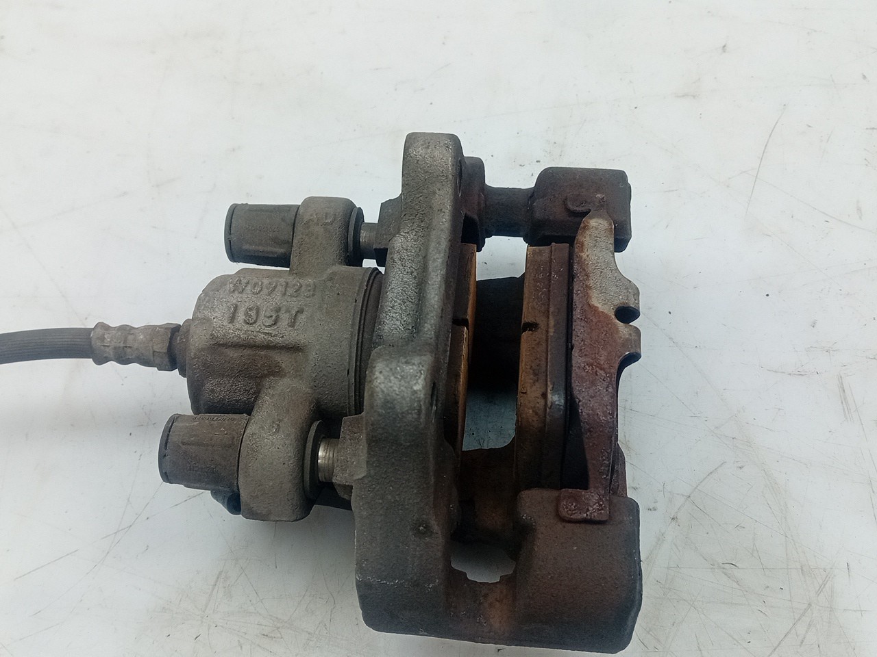 Left rear Brake Caliper BMW 1 (F20) Imagem-1