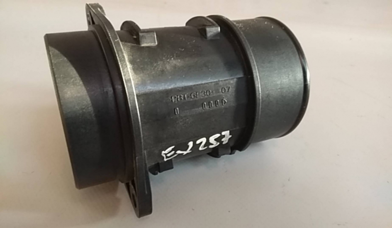 Mass Air Flow Sensor (MAF) NISSAN Juke (F15) Imagem-0