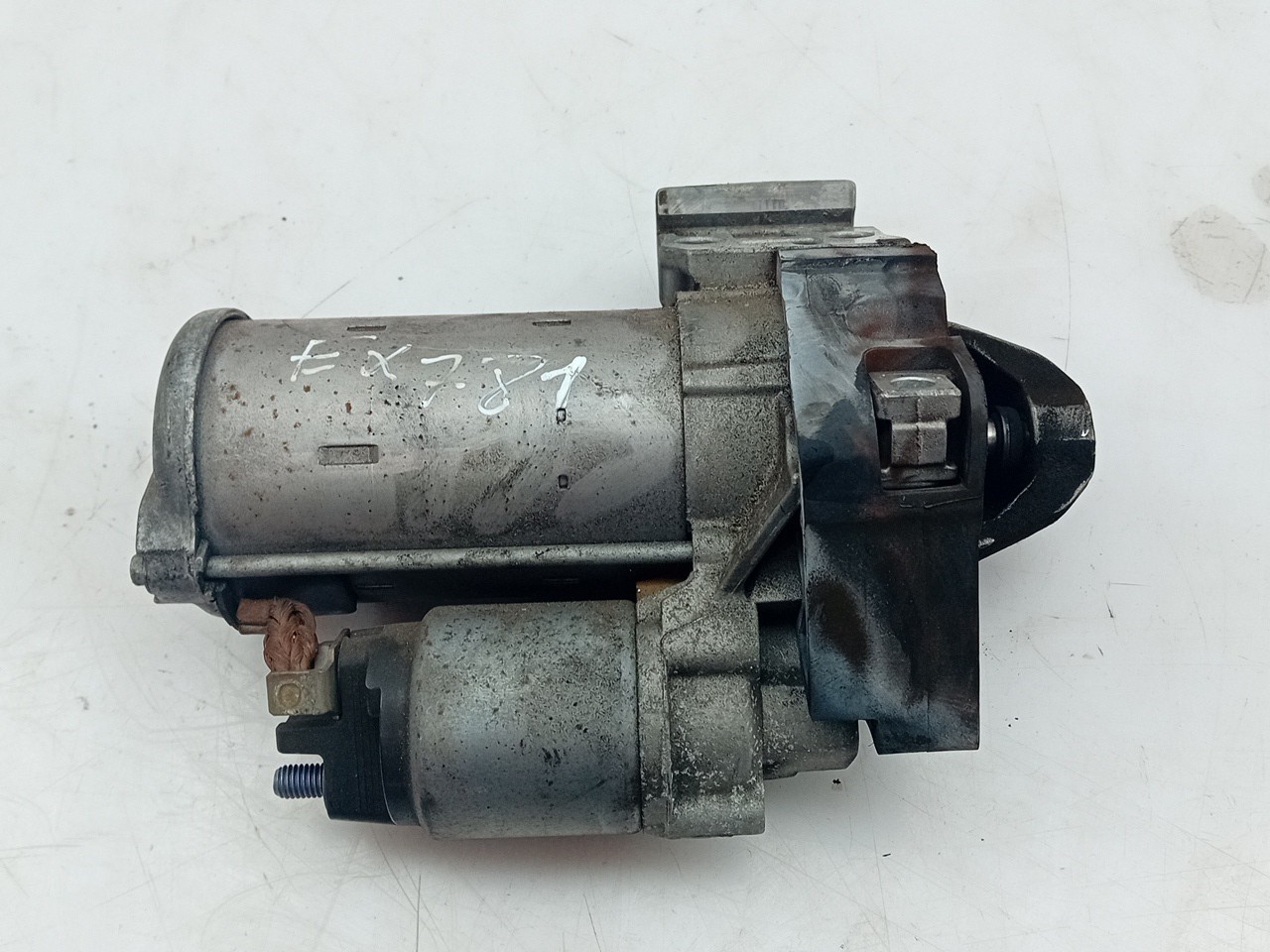 Motor de arranque BMW 1 (F20) Imagem-1