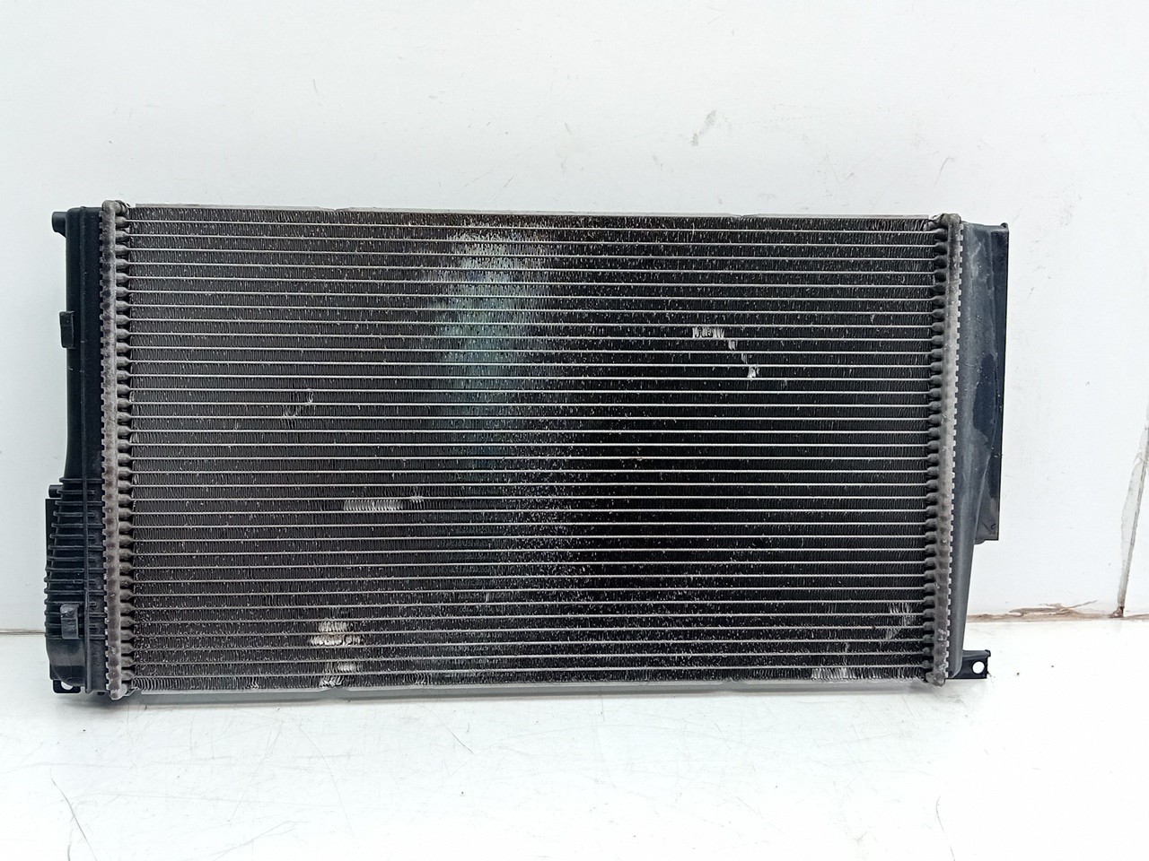 Radiador de água BMW 1 (F20) Imagem-1
