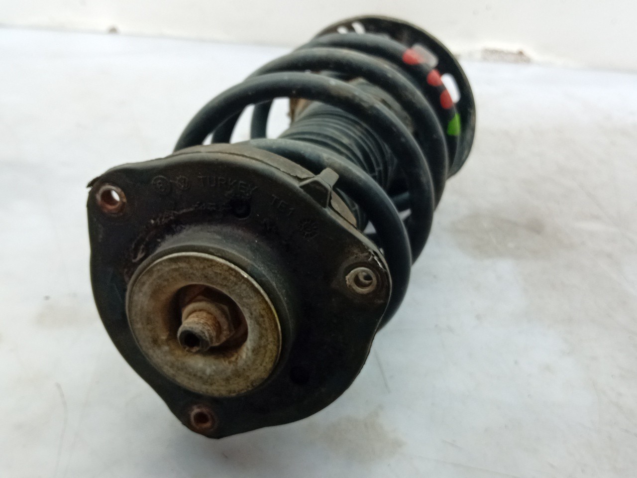Left Front Shock Absorber VOLKSWAGEN Caddy III Kombi (2KB, 2KJ, 2CB, 2CJ) Imagem-2