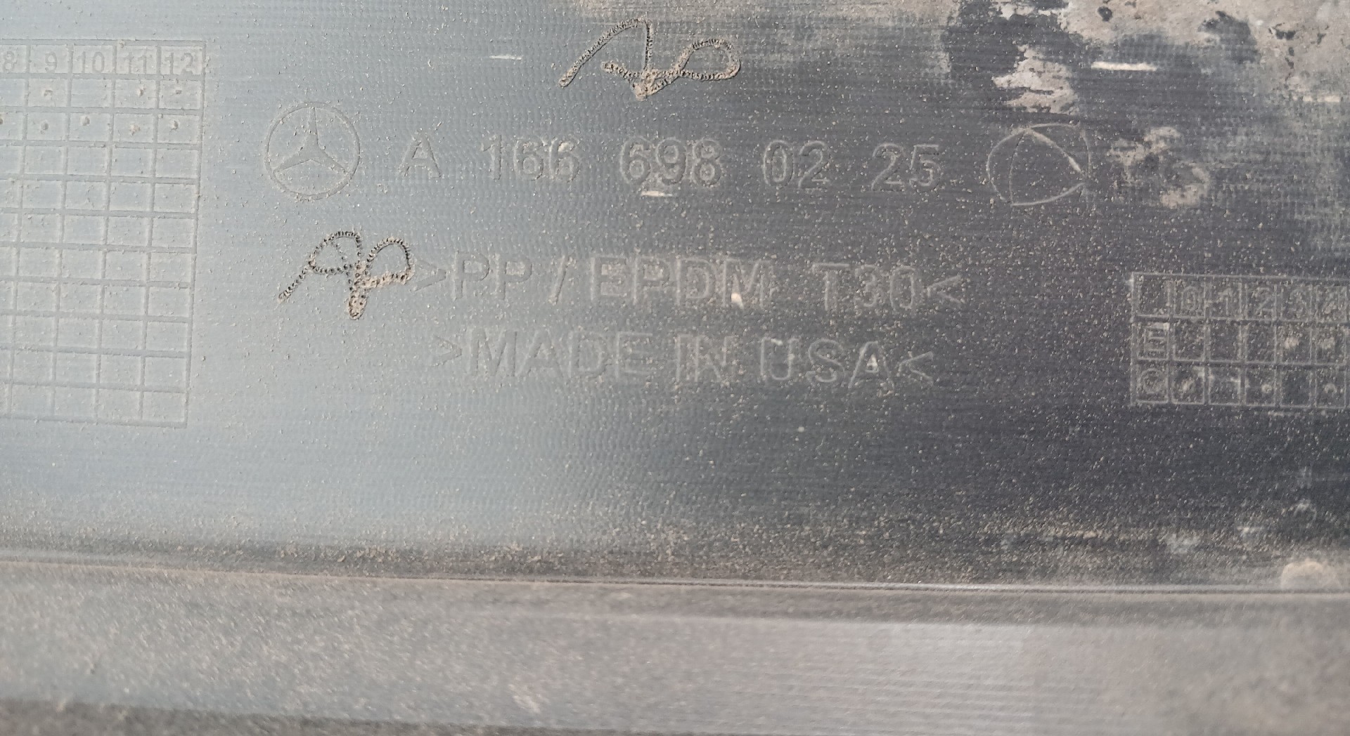 Right side sill MERCEDES-BENZ Classe M (W166) Imagem-5