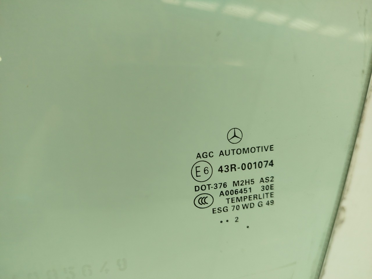 Vidrio puerta Delantero Izquierdo MERCEDES-BENZ Classe M (W166) Imagem-1