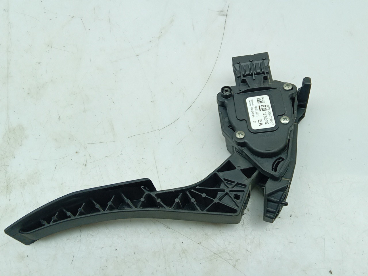 Pedal acelerador OPEL Astra J Sports Tourer Imagem-2