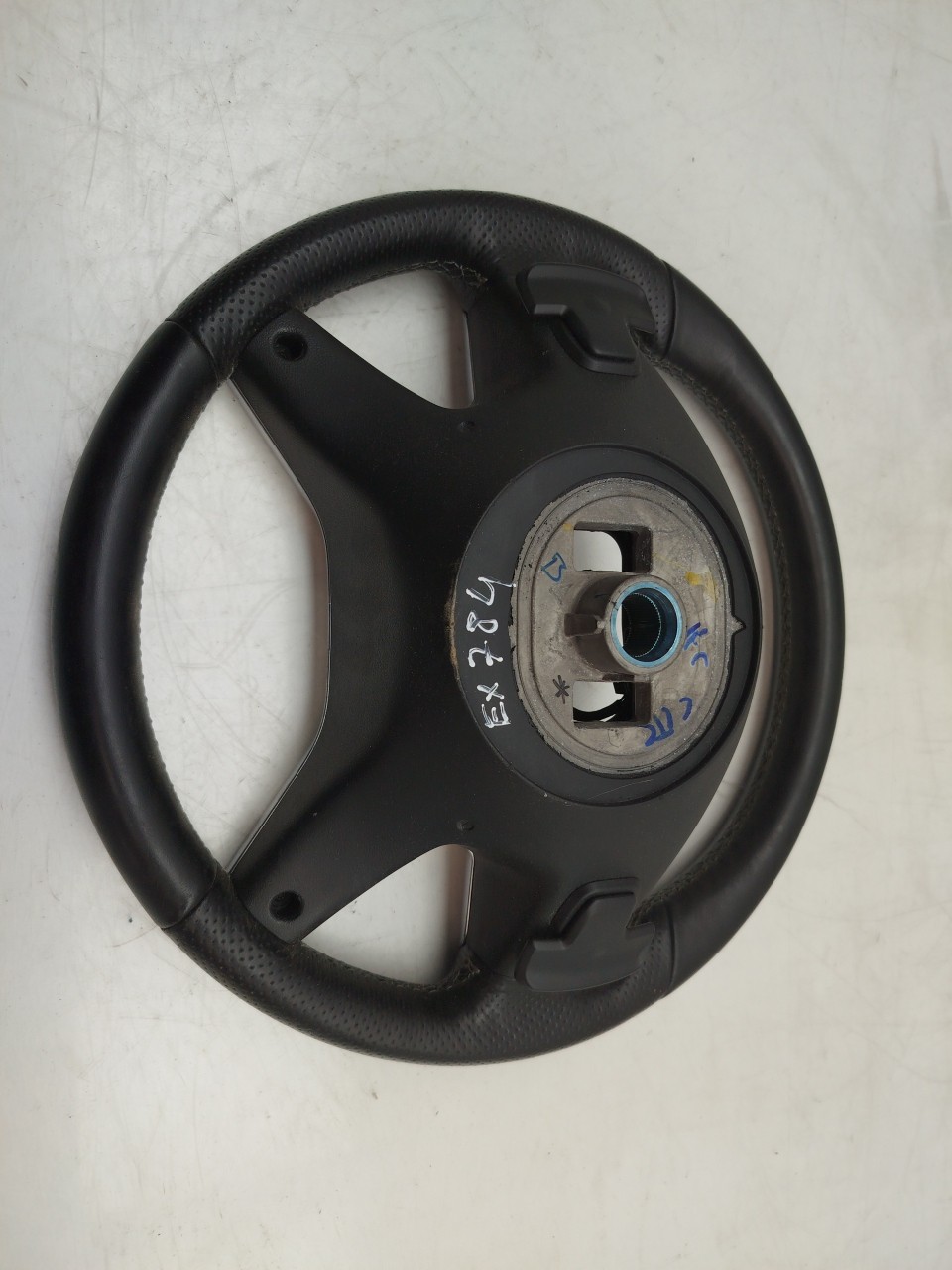 Volante MERCEDES-BENZ Classe M (W166) Imagem-2