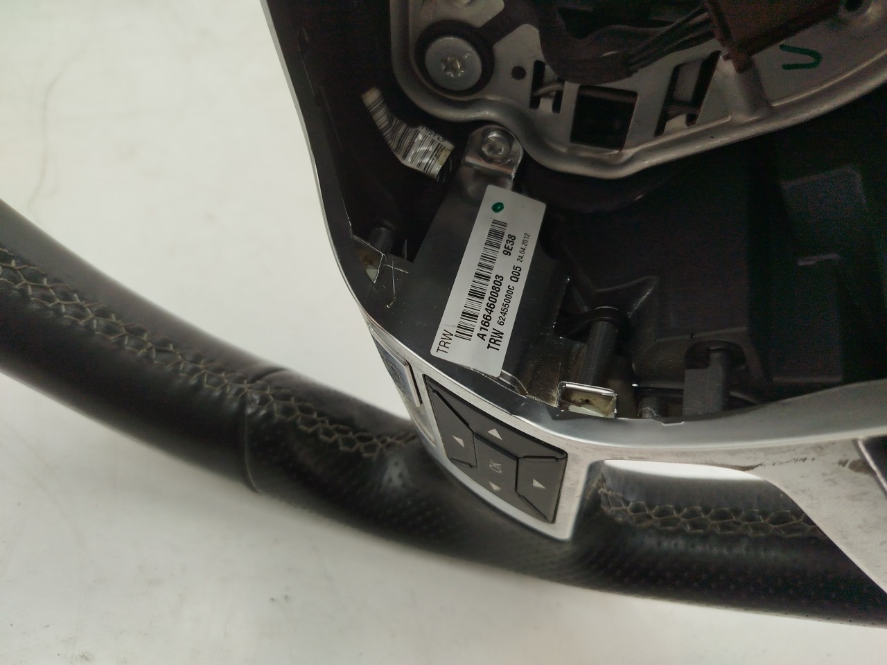 Volante MERCEDES-BENZ Classe M (W166) Imagem-3