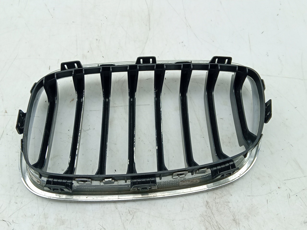 Grelha frente BMW 1 (F20) Imagem-1