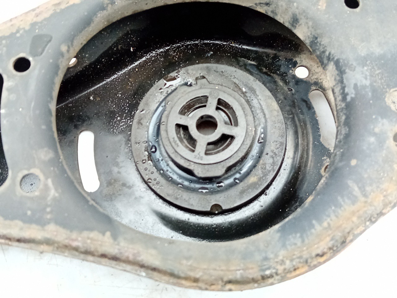 Bras de suspension Avant gauche SEAT Leon (1P1) Imagem-2