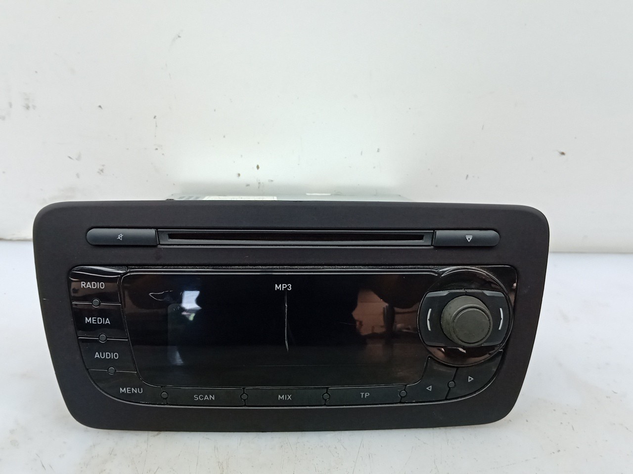 Car radio SEAT Ibiza IV SportCoupe (6J1, 6P5) Imagem-1
