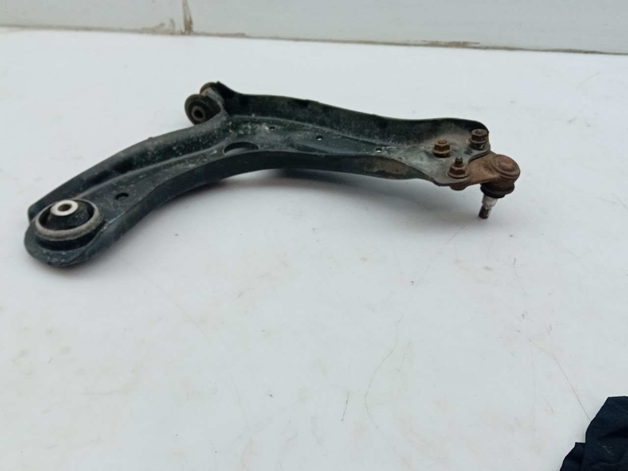 Bras de suspension Avant gauche SEAT Ibiza IV SportCoupe (6J1, 6P5) Imagem-3