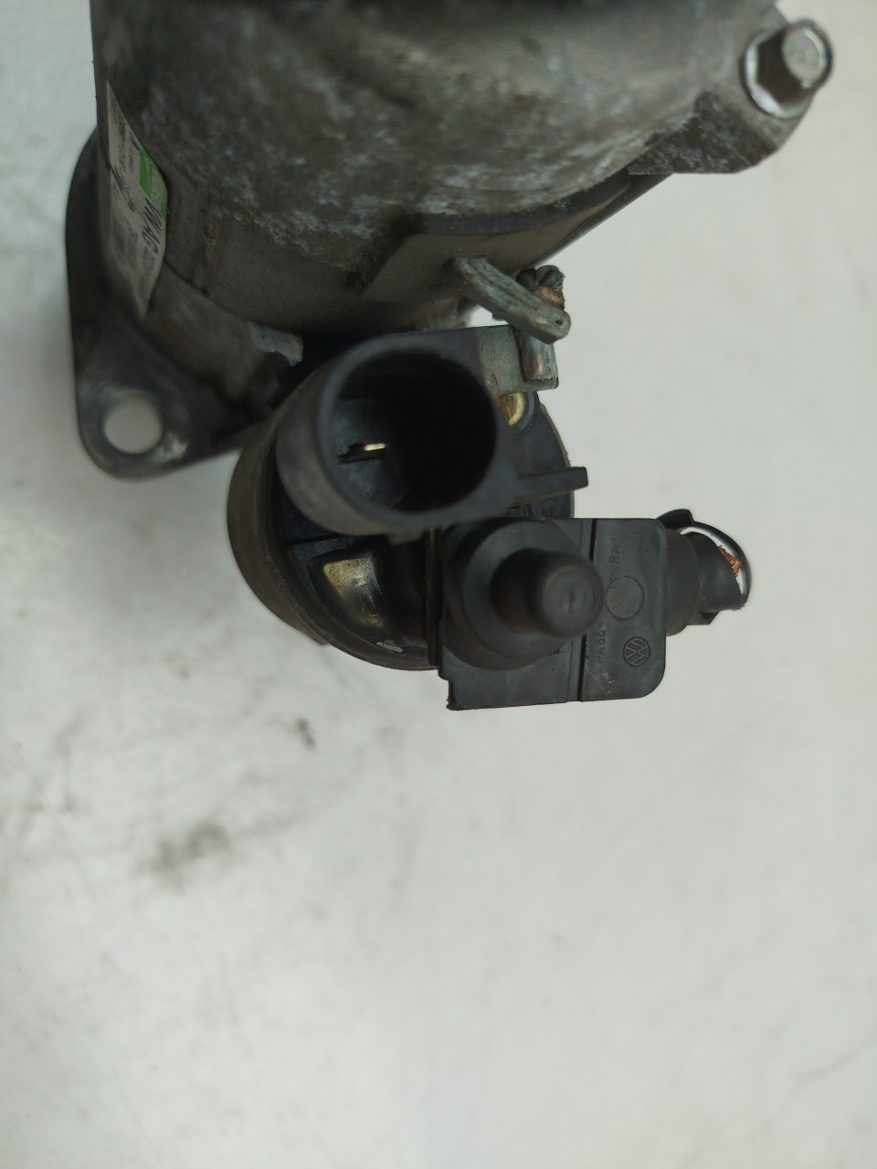 Motor de arranque SEAT Ibiza IV SportCoupe (6J1, 6P5) Imagem-3